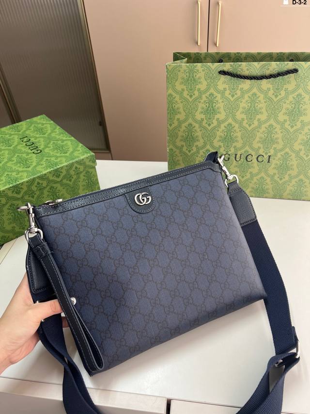 Cool Gucci Gucci Men's Printed Messenger Bag Can Be Carried On The Shoulder Or C