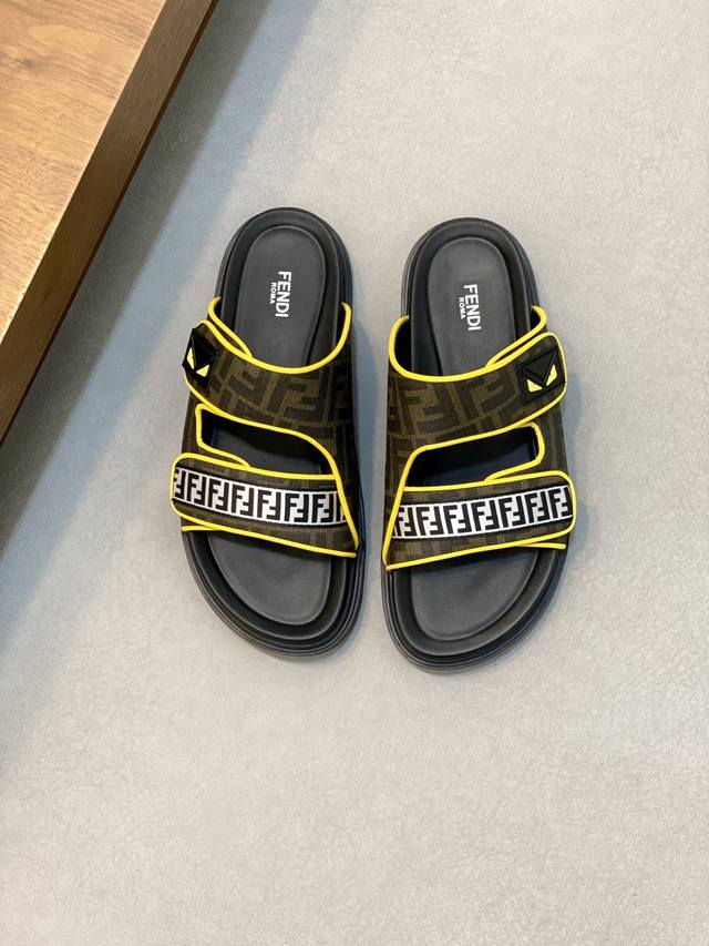 Fendi Fendi Slippers And Sandals - This Summer Wouldn't Be Complete Without The