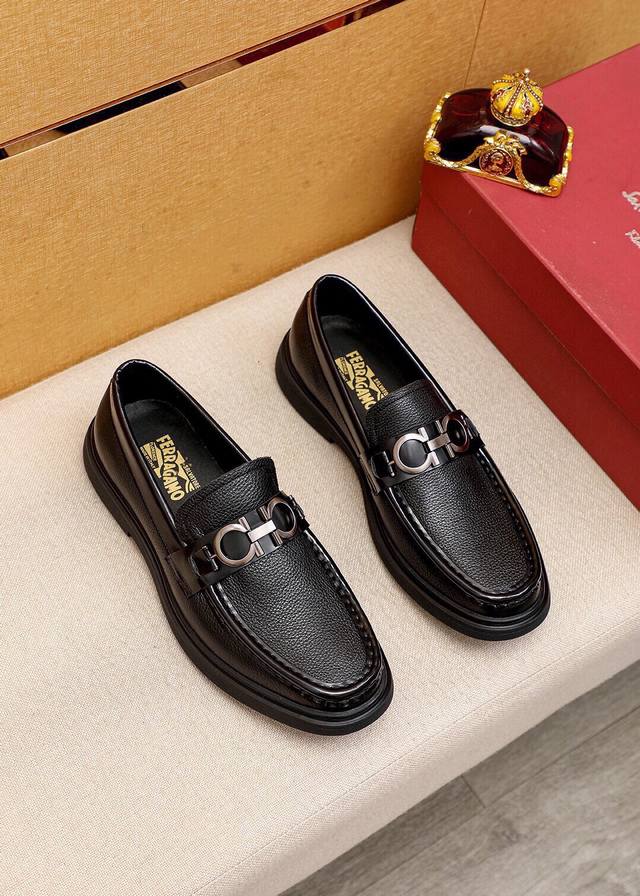 Product Brand: Ferragamo Casual Leather Shoes Standard Sizes: 39-44 38.45 Custom