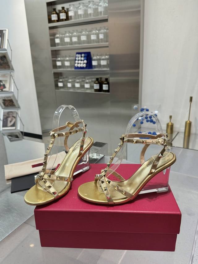 Factory P Rubber Sole, Leather Sole P Vt Spring/Summer New Arrival, Absolutely S