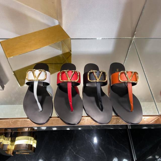 S Valentino Classic Thong Sandals, Extremely Comfortable, Simple And Elegant. Or
