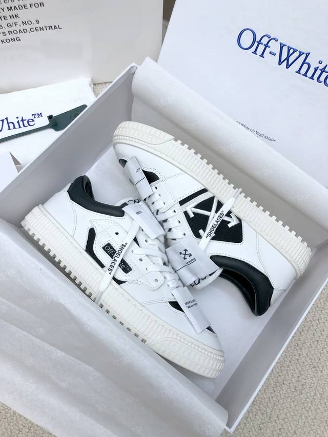 Off-White Couple's Edition Factory Price: 50-45 New Off Arrow Ow Low-Top Sneaker