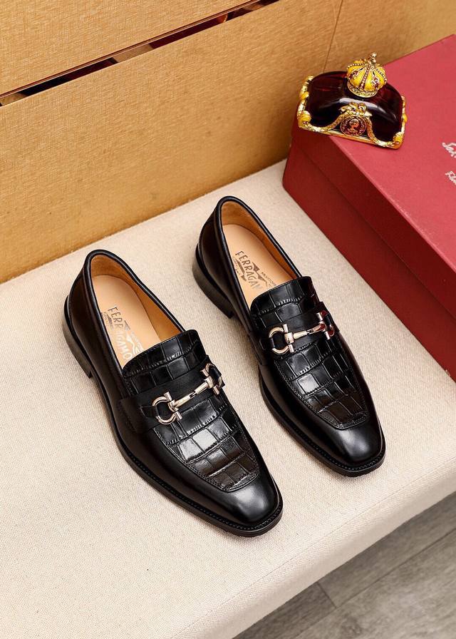 Product Trademark: Ferragamo Ferragamo Casual Leather Shoes Standard Sizes: 38-4