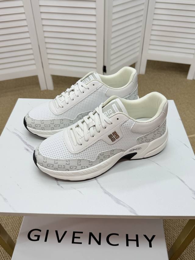 Givenchy New Arrival, Store-Synchronized, Must-Have, Store-Purchased Mold, 1:1 C