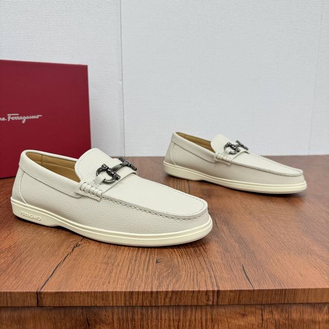 Factory Price Ferragamo New Men's Driving Shoes, Slip-On Versatile Soft Leather