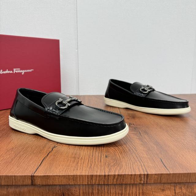 Factory Price Ferragamo New Men's Driving Shoes, Slip-On Versatile Soft Leather