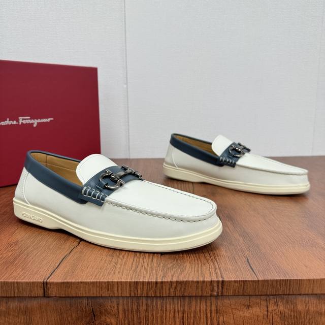 Factory Price Ferragamo New Men's Driving Shoes, Slip-On Versatile Soft Leather
