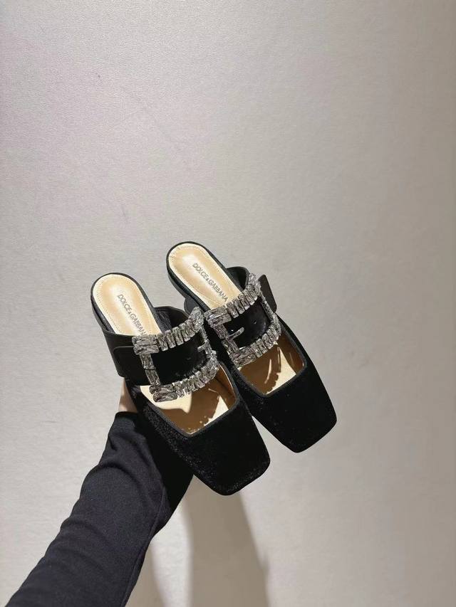 Dg New Model, Sizes 35-42, Velvet Original Fabric, Sheepskin Insole, Genuine Lea
