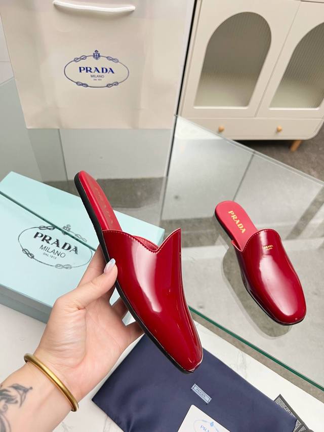 Prad* 25Ss Prada Runway-Inspired Retro Half-Slip Sandals A Must-Have! Runway-Ins