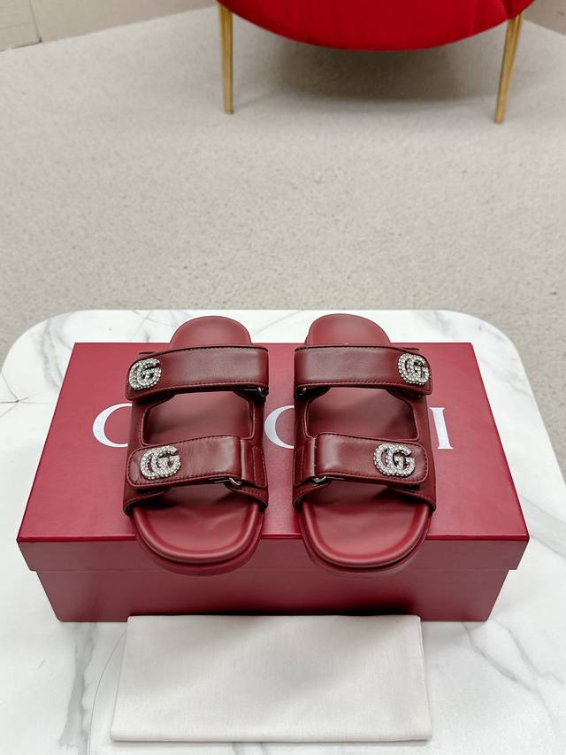 Gucci Early Spring Collection Gg Classic Monogram Canvas Beach Sandals Crafted F