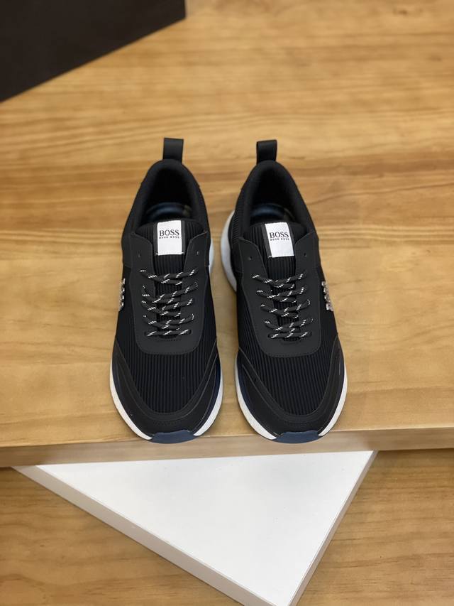 Price: P Brand: Bos * Boss* Low-Top Sneakers Standard Sizes: 38-44 Customizable