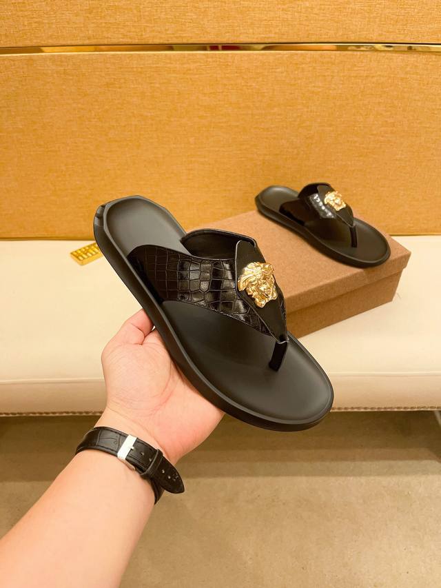 Factory P Price. Size: 38-44 Versace Luxury Men's Slippers, High-End Premium Qua