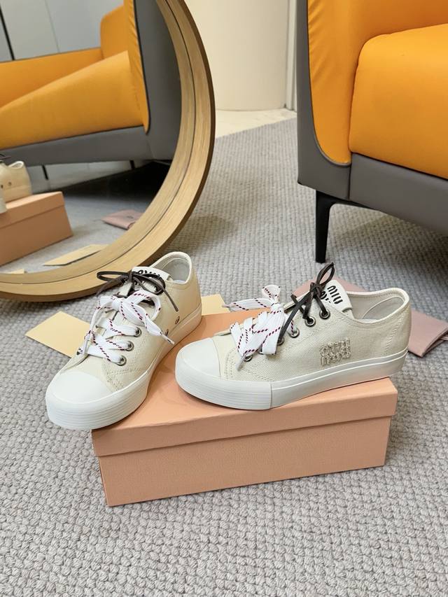 Miumiu Miu Miu 2025 Spring/Summer New Arrival American Retro-Style Cookie Shoes