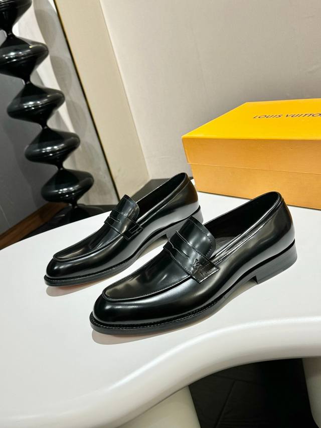 L.V~High-End Men's Formal Casual Leather Shoes, Classic Design, Elegant And Soph