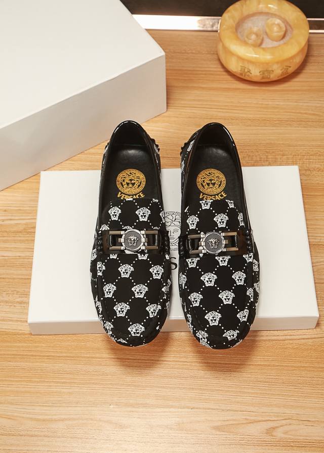 Authentic, Vasque Brand, High-End Version, Official New Release. The Shoe Upper