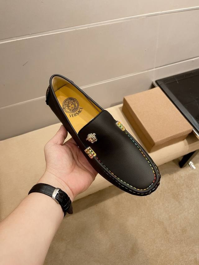 Brand: Versace, Official Original Version, Upper Made Of Imported Top-Grain Cowh