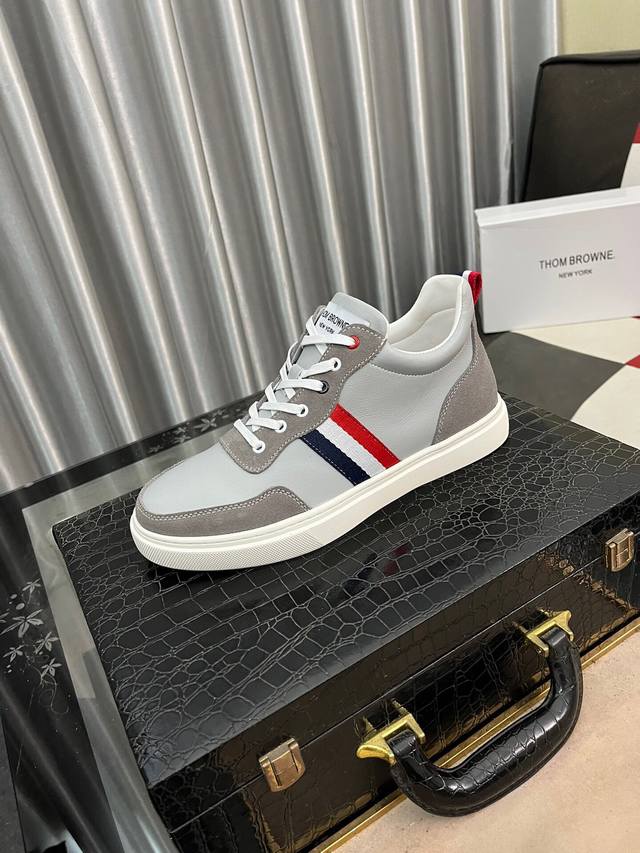 Upgraded Version With A Slightly Higher Collar, High-Quality Thombrowne Tom Brow
