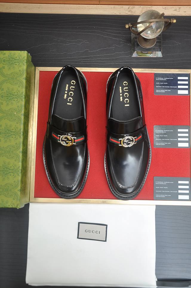 Factory Price Men's Shoes Sports Original Order Italian Top Luxury Men's Shoe Gi