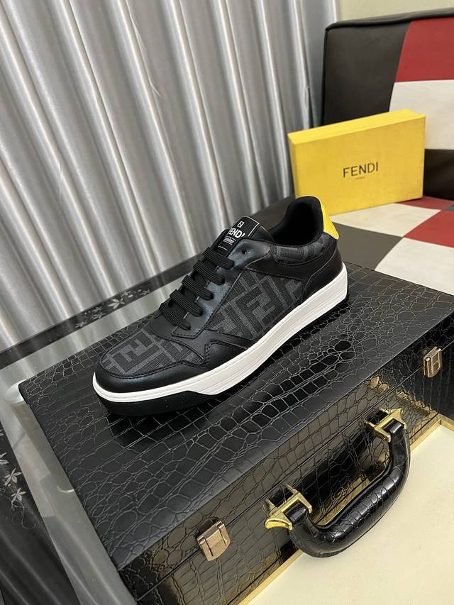 Factory Price Men's Shoes Sports Original Order Fendi Men's Latest Casual Shoes!