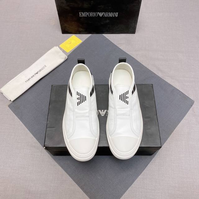 Armani Armani Casual Shoes: Italian Imported Top-Grain Leather Upper, A Must-Hav