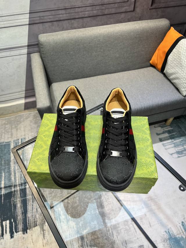 New Gucci Single Shoes Upper Imported Cowhide Fabric, Inner Lining Imported Shee