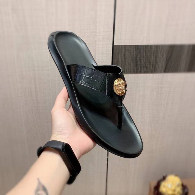 Slippers: New Arrival: Factory Price, Fendi* High-End Version Series Slippers, T