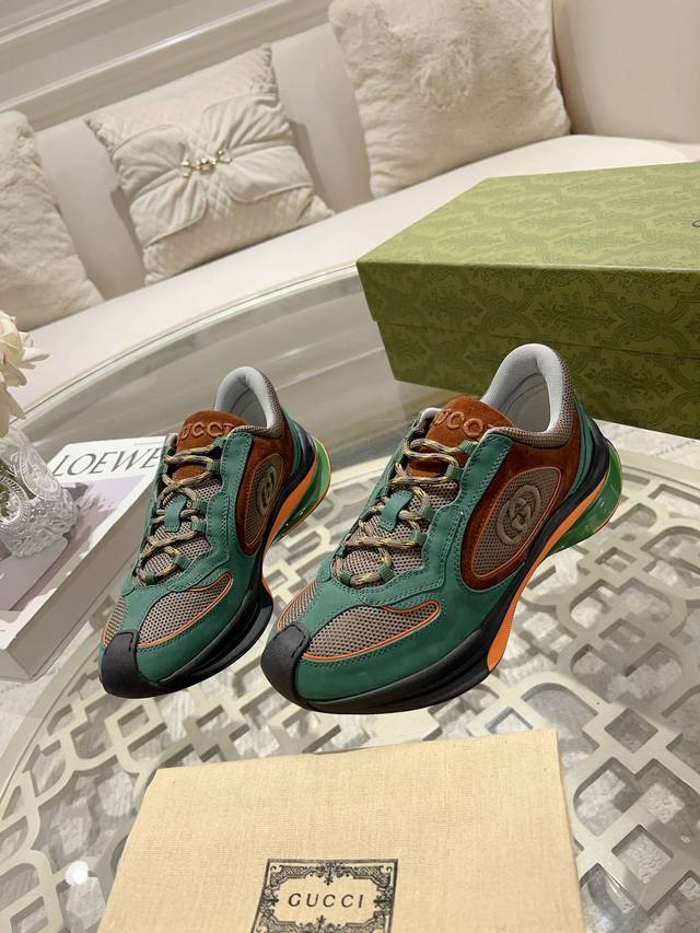 The Latest Trendy Dad Shoes From The Brand, Leading The Way In Style. The New Se