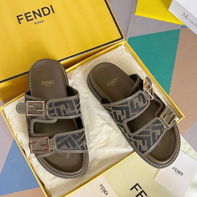 Top Version: Fabric Upper, Fendi's Latest Colorway, Couple's Edition Feel Vintag