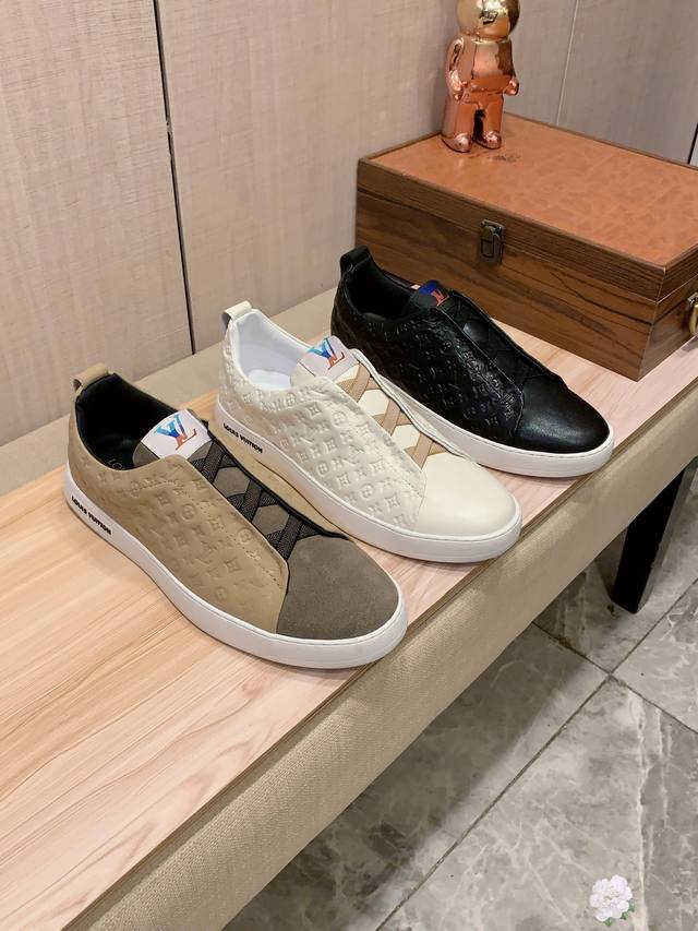 New Arrival: Factory Price Lv* Latest Bestselling Casual Shoes, Top-Tier Luxury