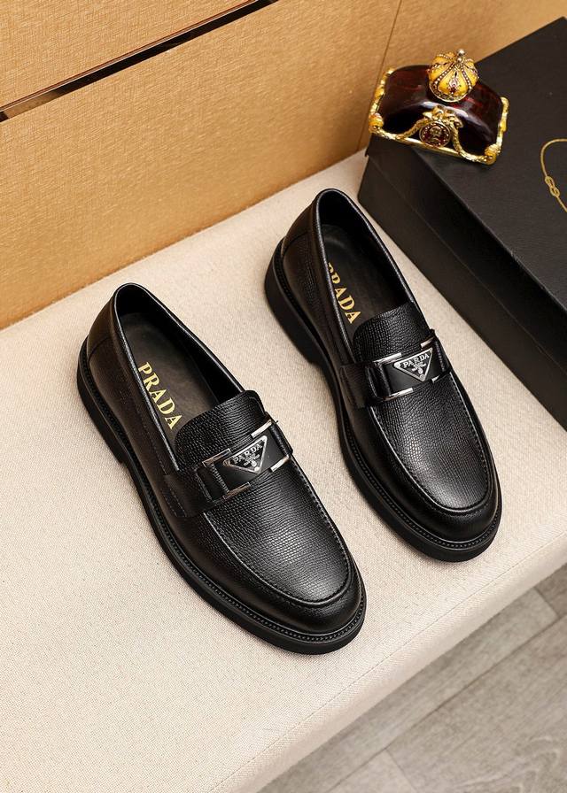Product Trademark: Prada Casual Leather Shoes Standard Sizes: 39-44 38.45.46 Cus