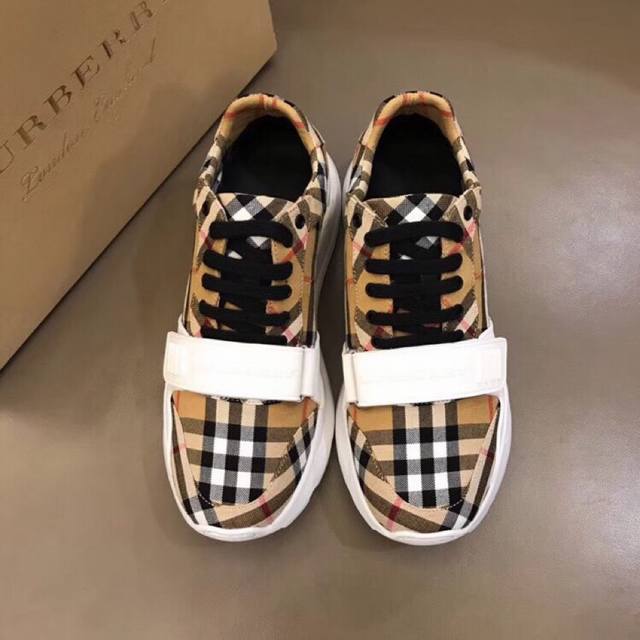 Burberr* Premium Collection Size: 38-45 Burberry Autumn/Winter New Arrival, In S
