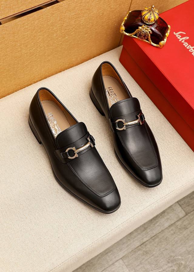 Premium Quality Ferragamo New Arrival Official Website Men's Slip-On Shoes, Uppe