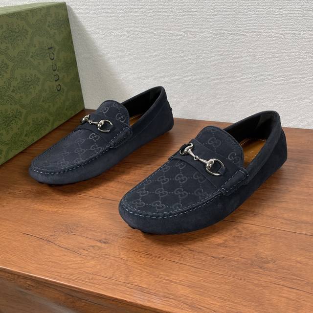 Gucci Men's Slip-On Driving Shoes With Horse Bit Buckle The Horse Bit Buckle Ele