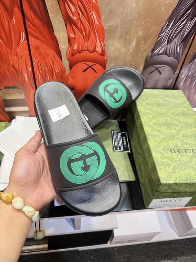High-End Gucci Couple's Slippers. Upper Made From Eva Material With Embossed Bra