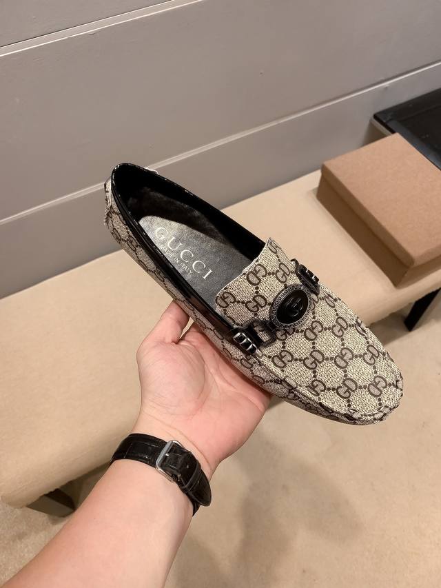 Actual Price, Brand Gucci, Official Gucci-Synchronized Bean-Shaped Shoes ~ Four-
