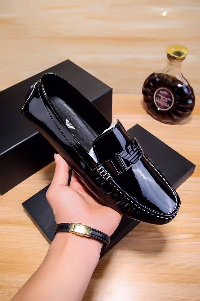 Actual Price, Official New Release, Armani Seasonal Fashion Style. Upper Made Fr