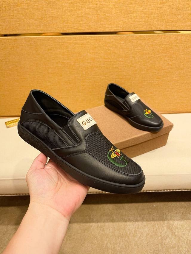 Factory Price. New Men's Shoes Gucci. Latest Models Now Available. Authentic Qua