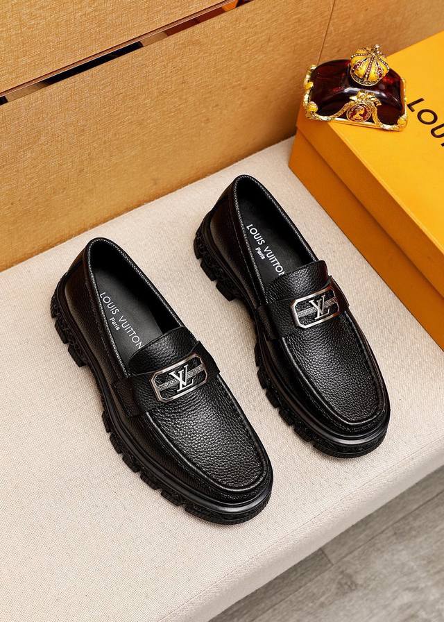 Authentic Louis Vuitton New Arrival ~ Fashionable Business Formal Men's Shoes. A