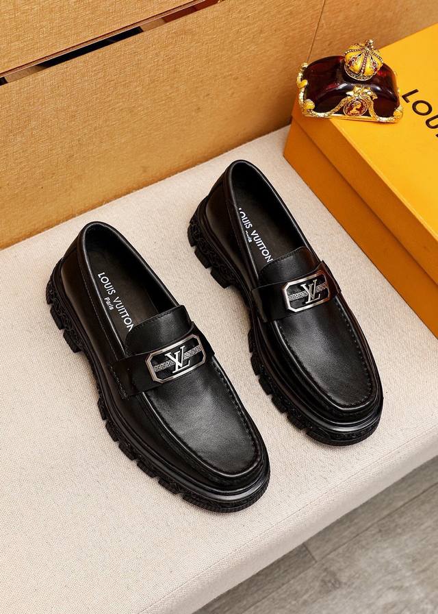 Authentic Louis Vuitton New Arrival ~ Fashionable Business Formal Men's Shoes. A