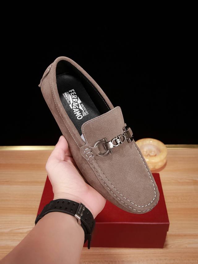 Authentic, Ferragamo Official New Arrival Bean Shoes ~ Four-Season Fashion Shoes