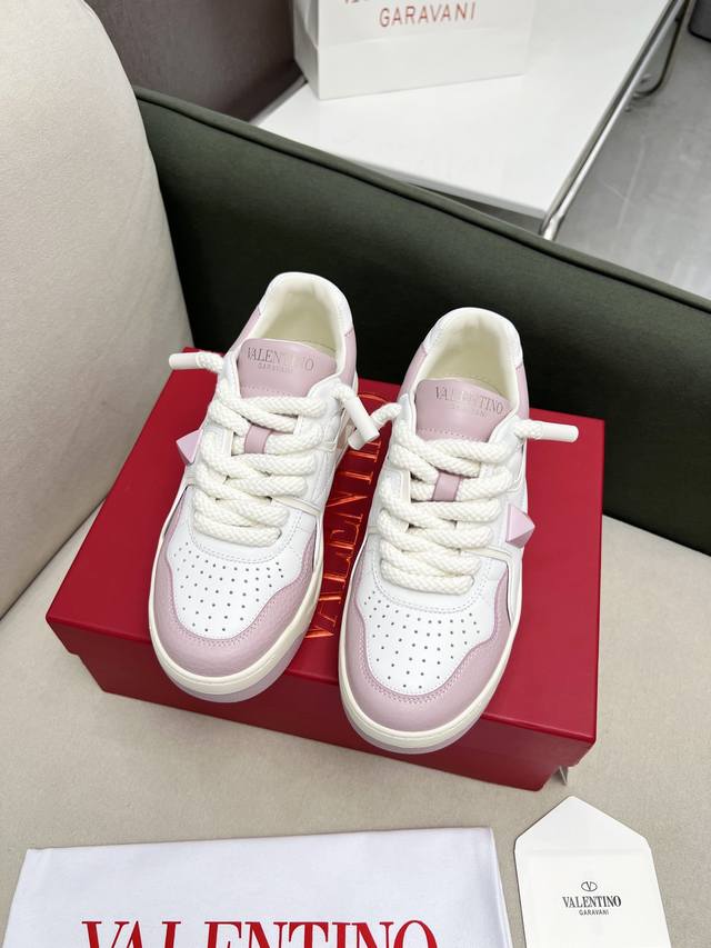 Exclusive Thick-Soled Thick Laces, The Highest-End Valentino Thick-Soled Thick L
