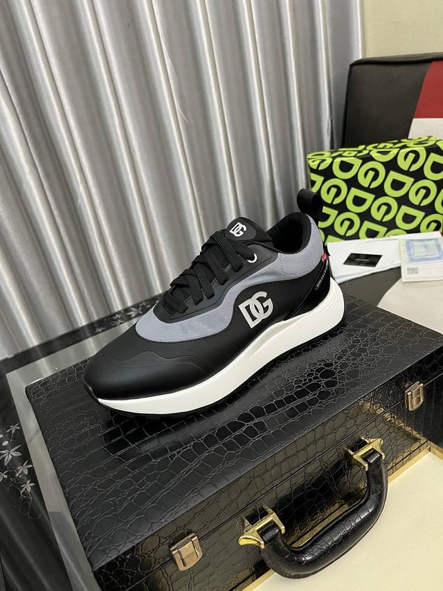Factory Price: Dg Casual Shoes 2025Z, Size: 38-44# 4 Colors, The Shoe Upper Is M