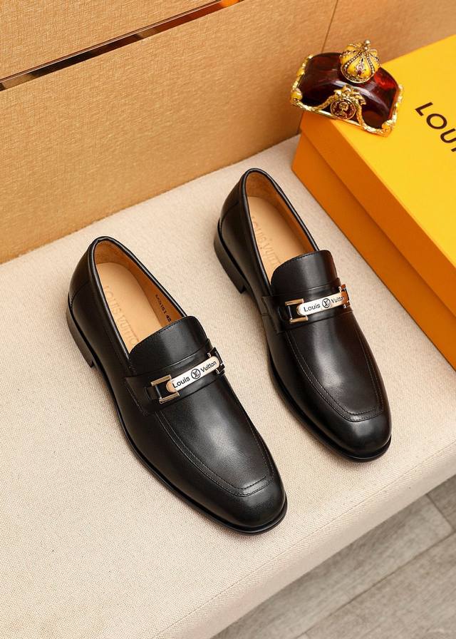 Product Trademark: Louis Vuitton Casual Leather Shoes Standard Sizes: 38-44 45.4