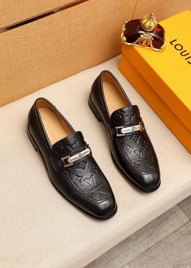Product Trademark: Louis Vuitton Casual Leather Shoes Standard Sizes: 38-44 45.4