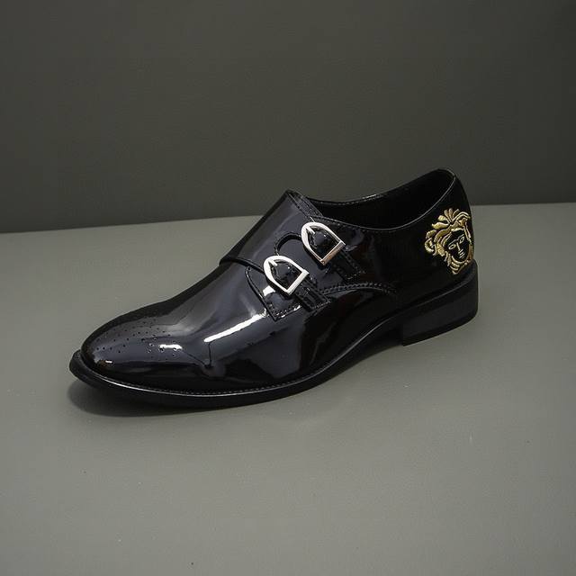 Actual Price, New Arrival, Brand: Versace, Versace's Latest Masterpiece, Stunnin