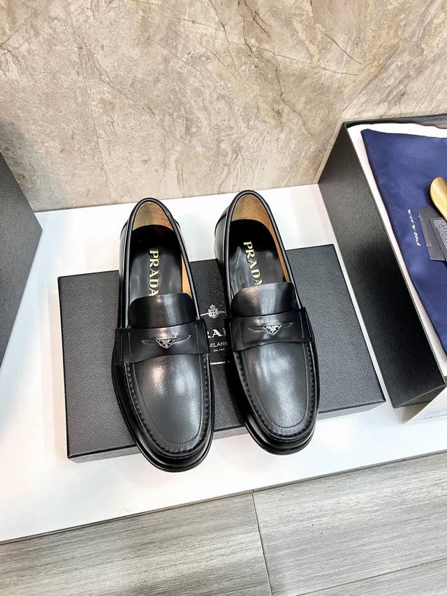 Prada ~ Sizes: 39 44, 38, 45, 46 Available Upon Request. Prada Original Single-O