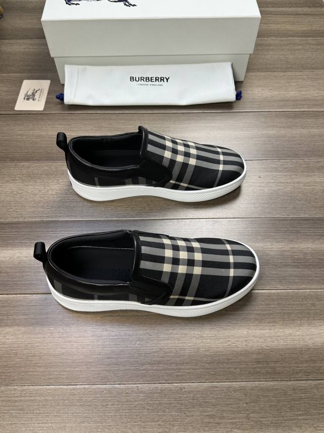 Burberry Original Single - Upper: Imported Brand-Patterned Fabric, Brand-Embosse