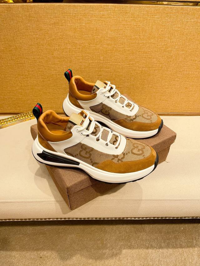 Factory Price. Gucci New Casual Shoes: Fashionable And Versatile, With A Sleek A