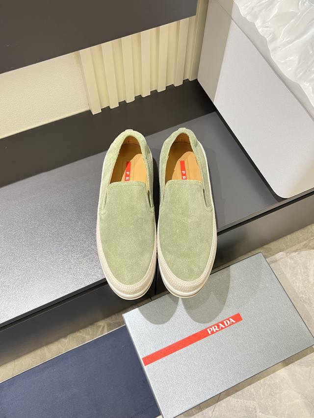 Prad*Prada Casual Knit Slip-On Men's Shoes, Crafted From Imported Calf Leather W