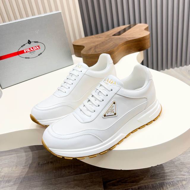 Prada Men's New Sports Casual Shoes. This Sports Shoe Features A Tech Fabric Upp